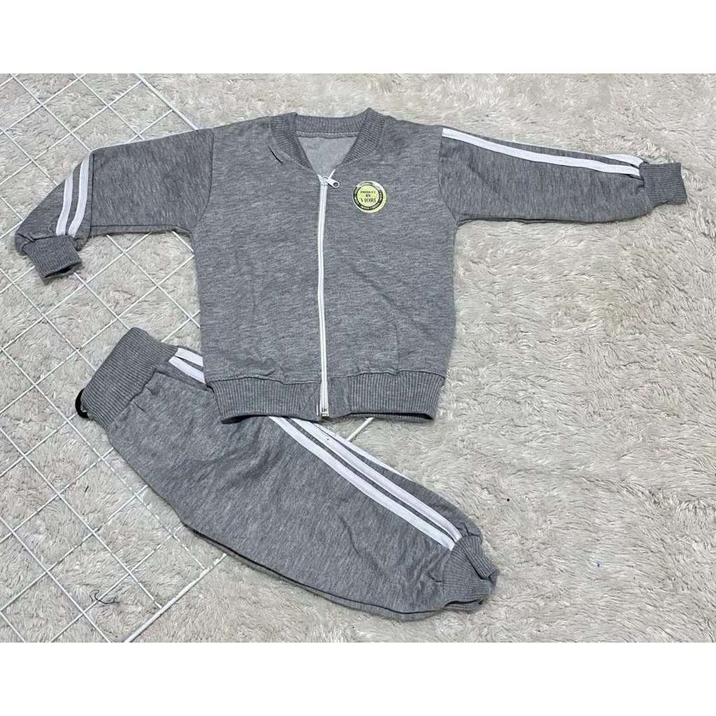 sweater anak setelan olahraga polos 4-6 tahun