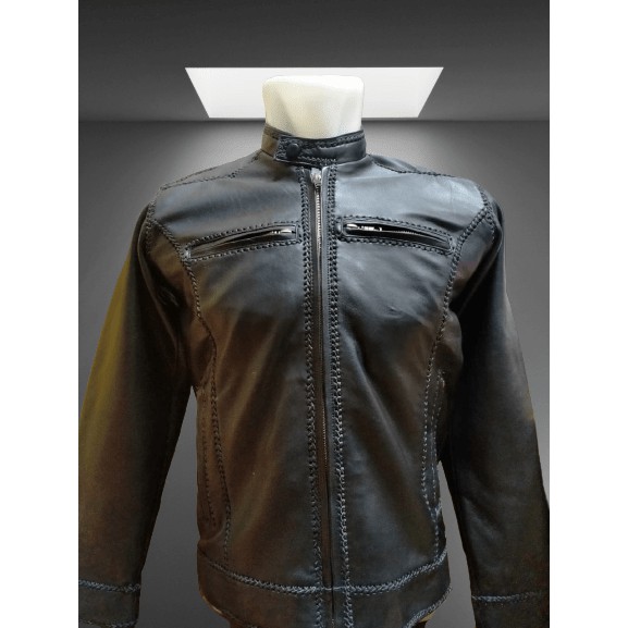 Jaket kulit resleting atas kerah