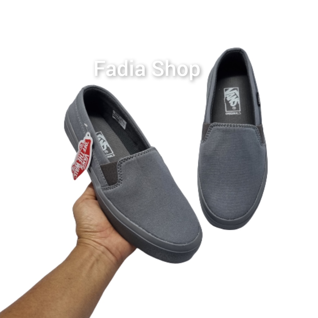 SEPATU SLIP ON PRIA DAN WANITA 017 ABU ABU.SEPATU PRIA.SEPATU WANITASEPATU KERJA.SEPATU SANTAI