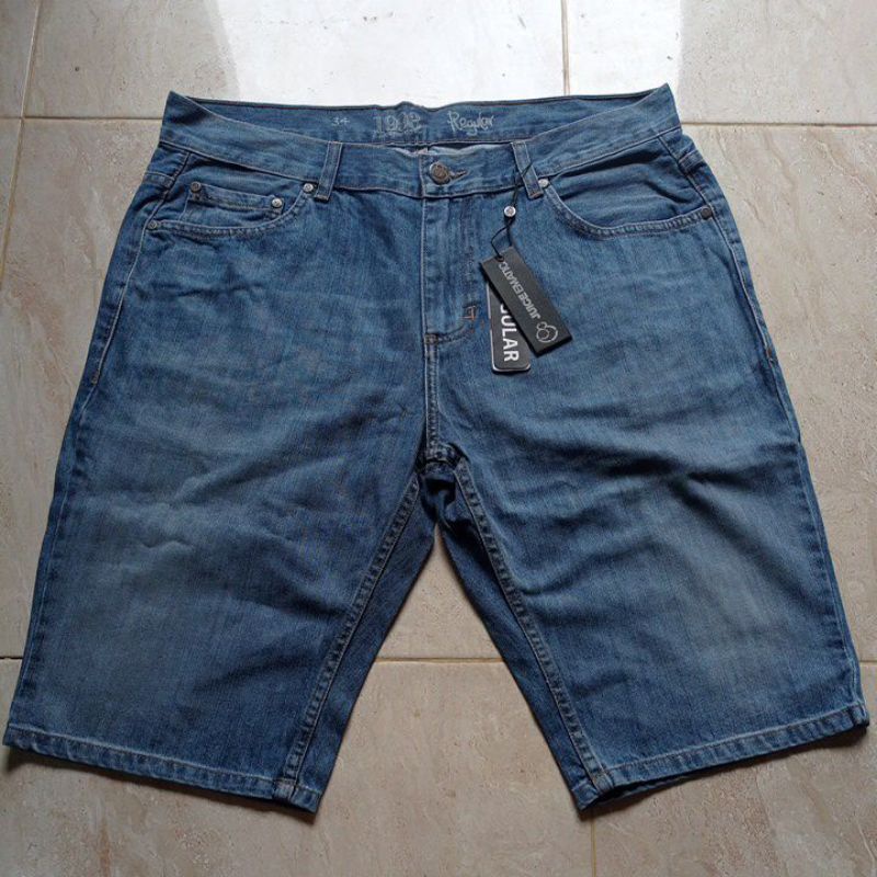 Celana Pendek Juice Ematic size 32