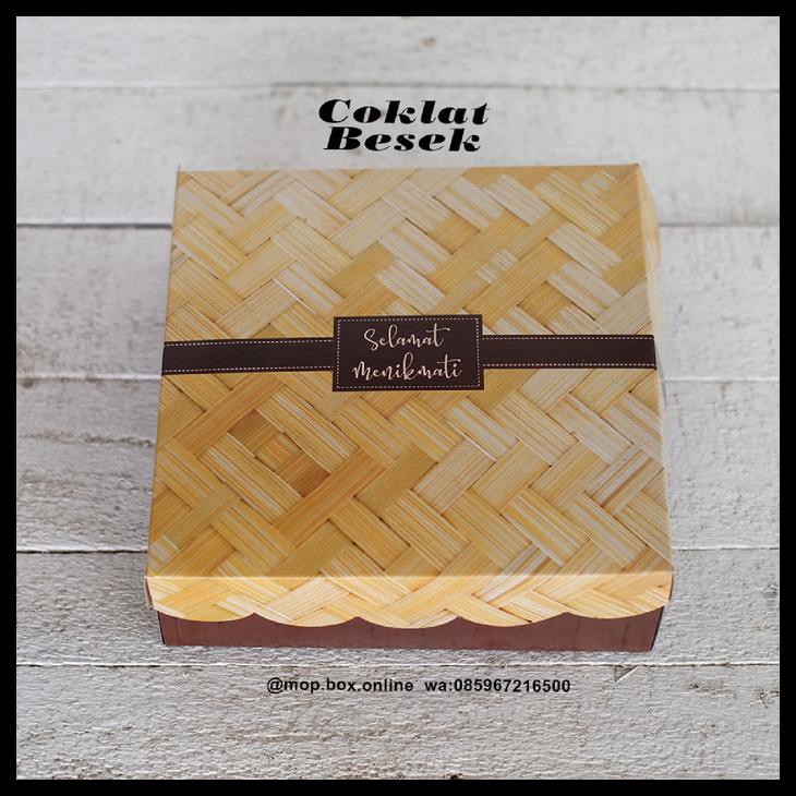 

50Lembar Dus Nasi R8 Coklat Besek Kotak Nasi 18X18 Box Nasi