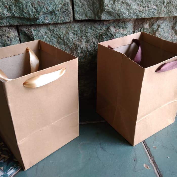 

Paperbag/Paper Bag/Kantong Kertas Toples Kue /Goodiebag/Tas Ulta