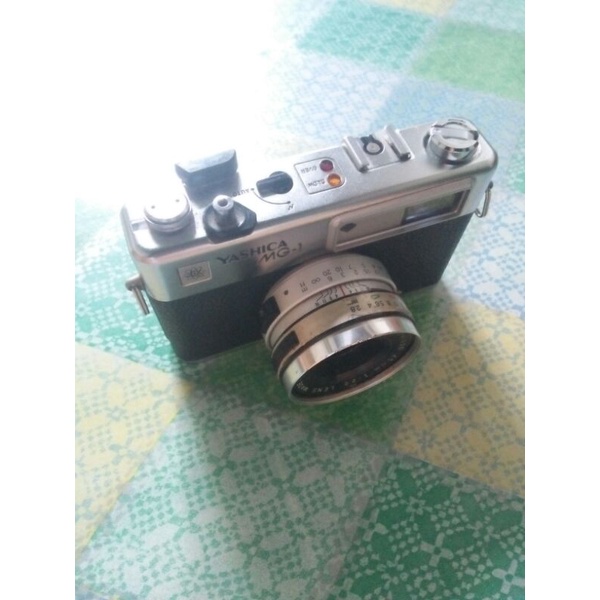 camera yashica mg-1