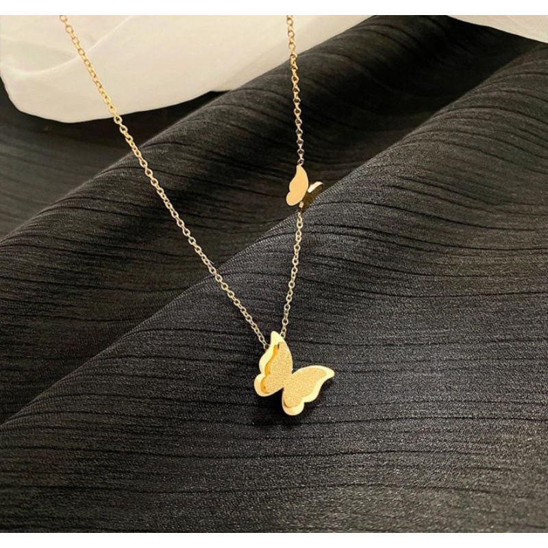 Kalung trendy TITANUUM KUPU-KUPU 2 3WARNA GOLD,ROSEGOLD,SILVER ANTI KARAT PEEHIASAN WANITA KOREA MASA KINI