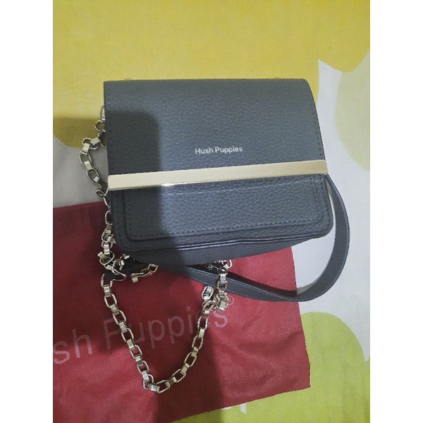 preloved/second Sling bag Hush Puppies khloe S