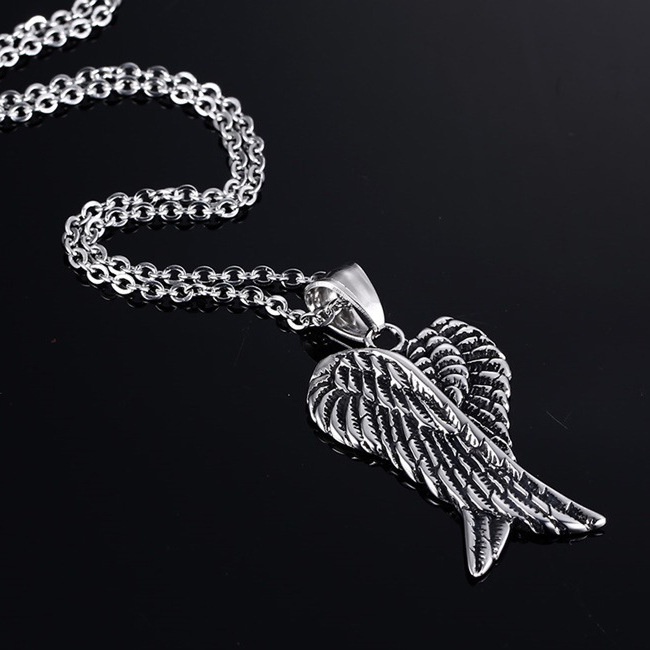 Japanese and Korean fashion angel wing wings necklace new fashion jewelry