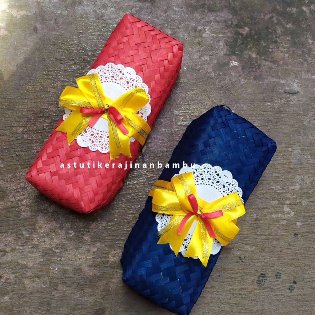 

Besek Persegi Panjang 22 x 8 cm Pita Natural dan Warna/Pegon Kecil/Besek Pegon/Pegon Natural/Besek Natural