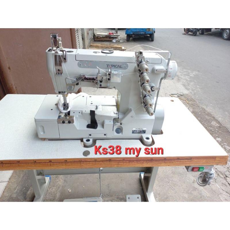 mesin jahit overdeck kam /bis TYPICAL  baru