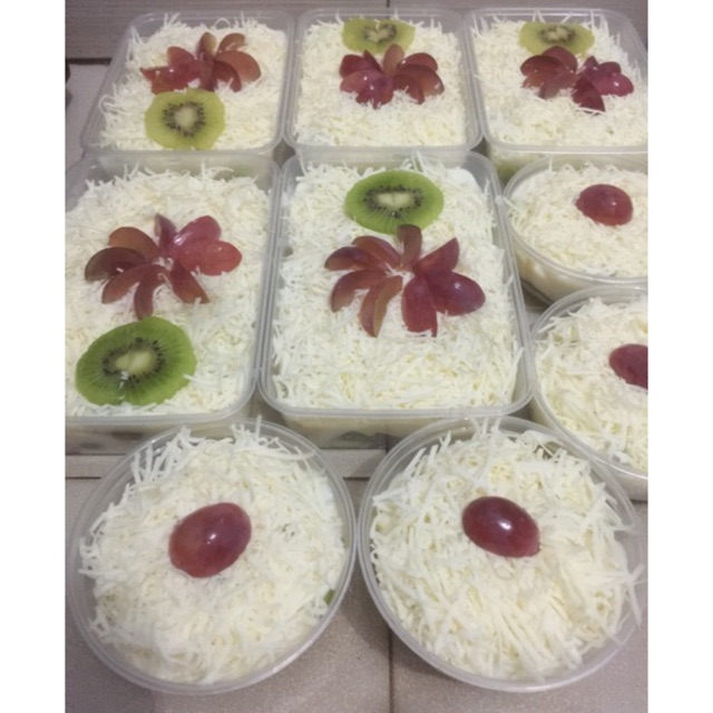 

Salad Buah Sehat dan Segar full cheese Uk. 200ml