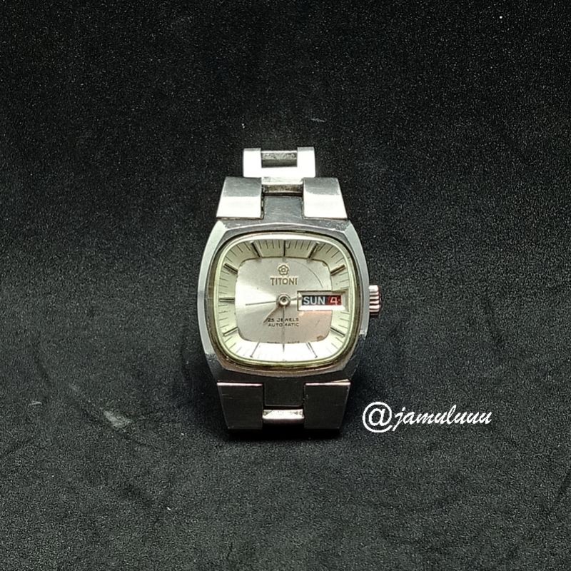 Titoni Spacestar - Second