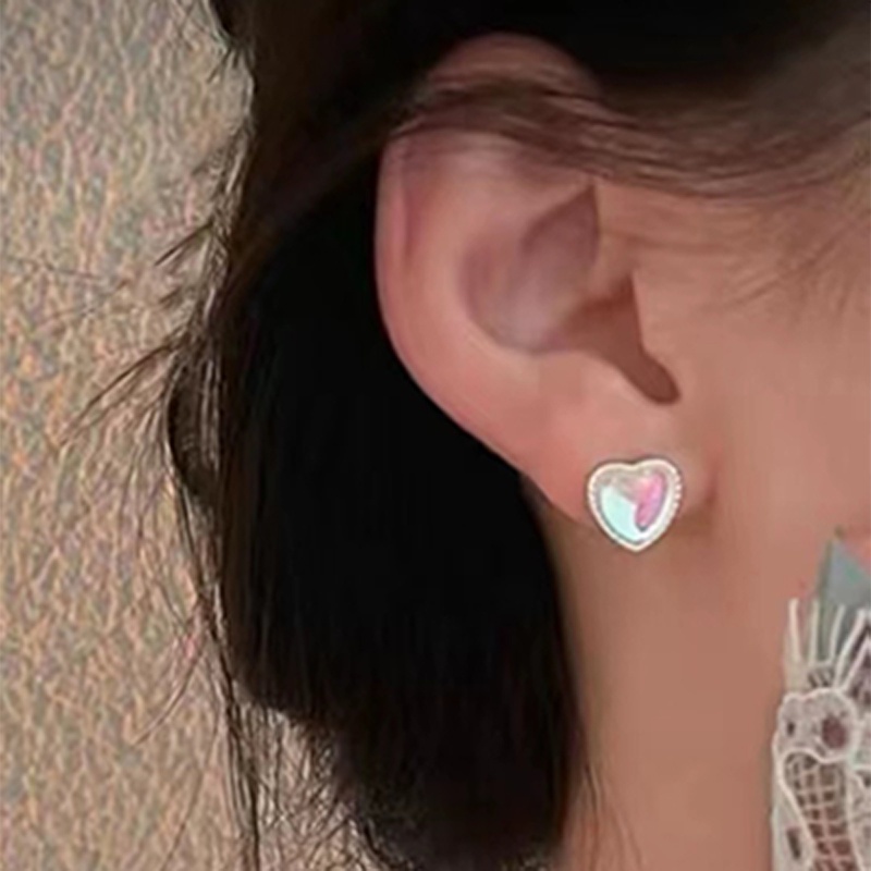 Anting Stud Opal Bentuk Hati Warna Pink Gaya Korea Untuk Perempuan