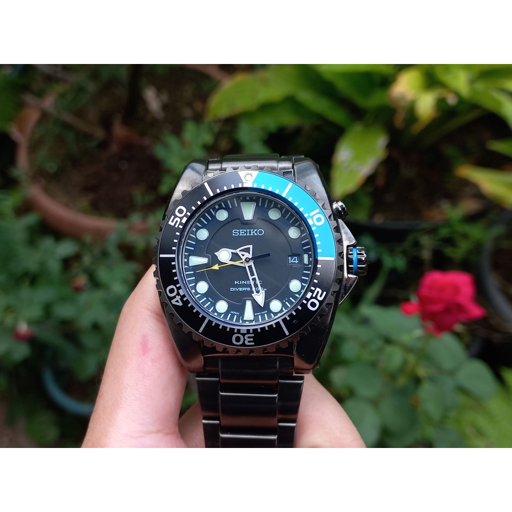 Black Seiko Kinetic SKA579P1 Special Edition Diver Watch