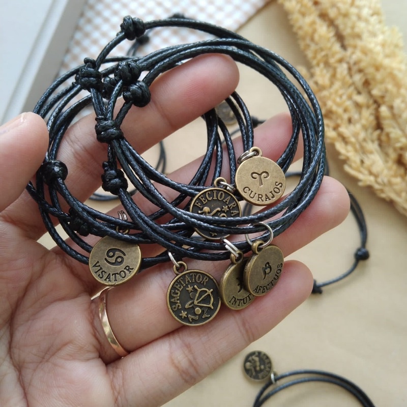 Gelang zodiak / gelang charm zodiak/gelang liontin zodiak/ gelang zodiak murah