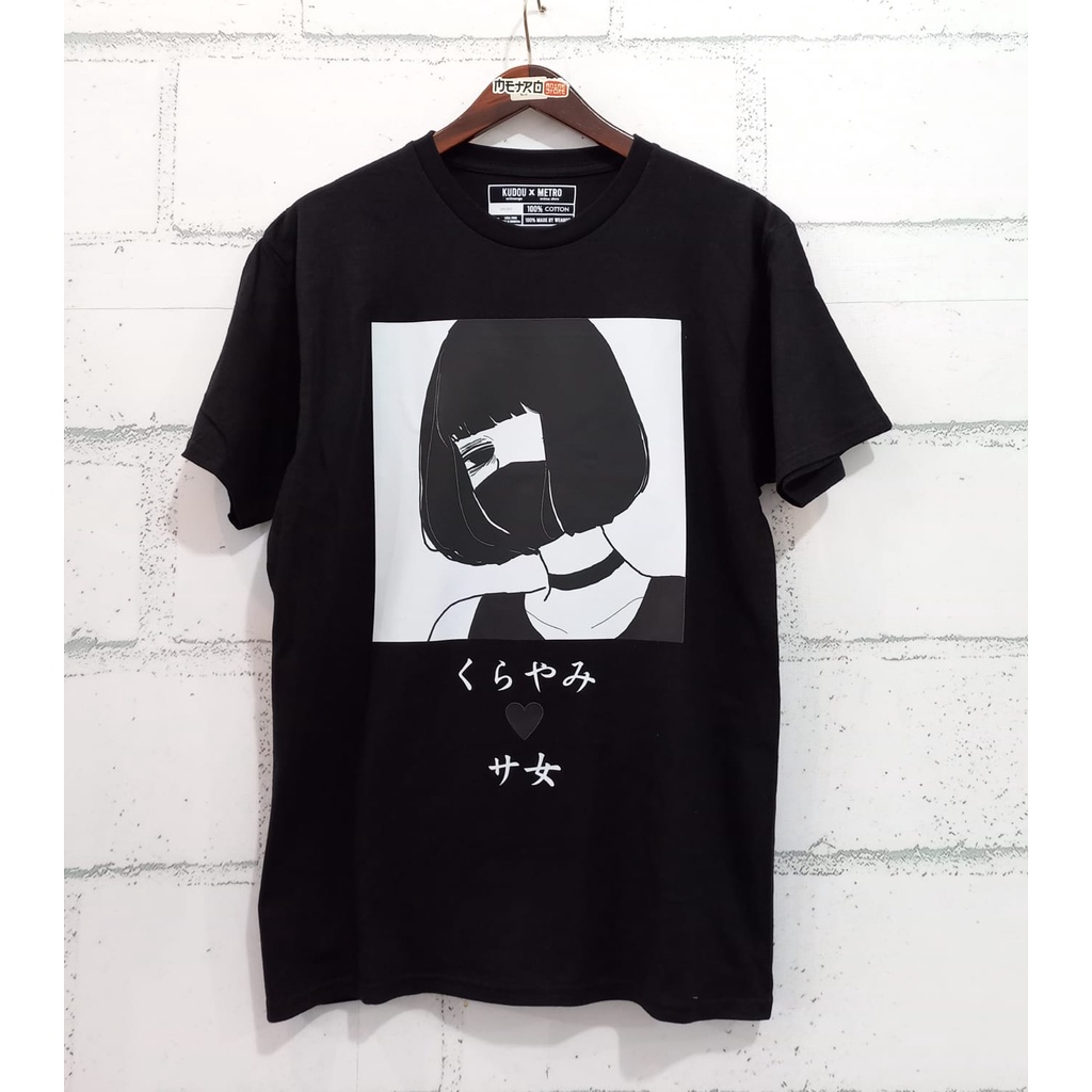 Tshirt Girl With Mask Streetwear Premium Cotton Combed Unisex