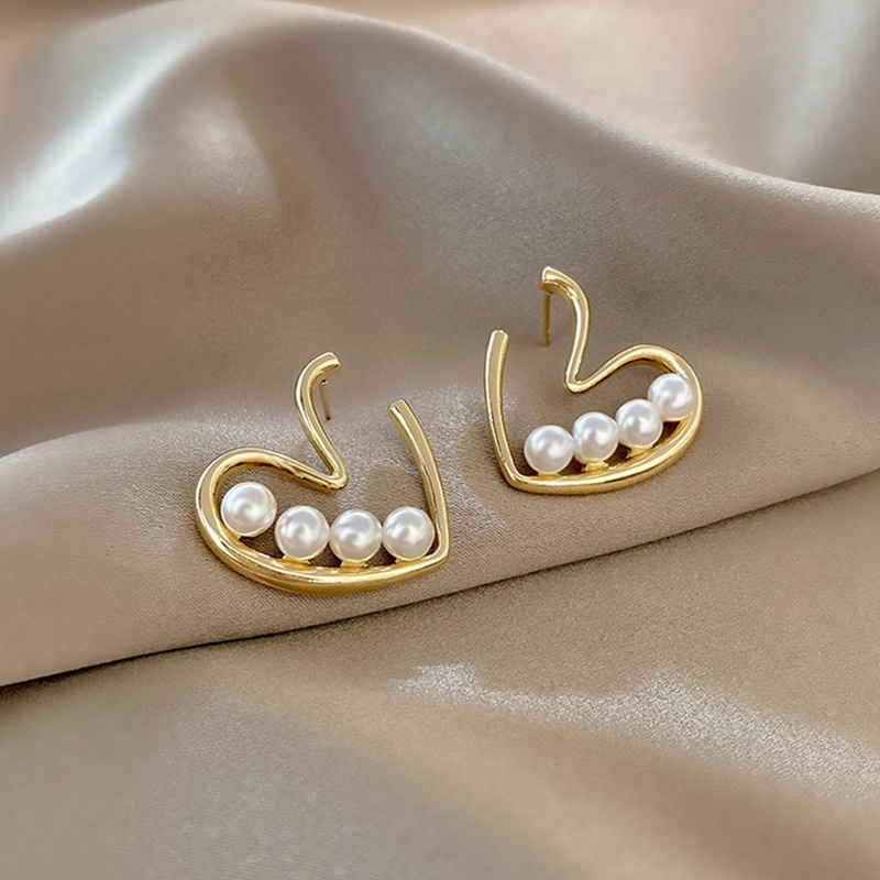 Anting Stud Mutiara Imitasi Bentuk Hati Geometris Gaya Vintage Untuk Wanita