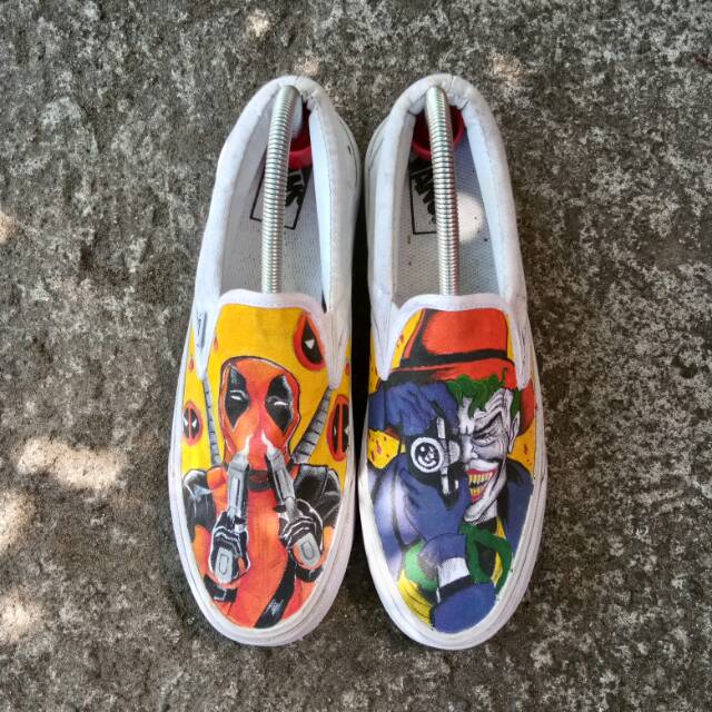 

Custom vans lukis slip on JOKER X DEADPOOL