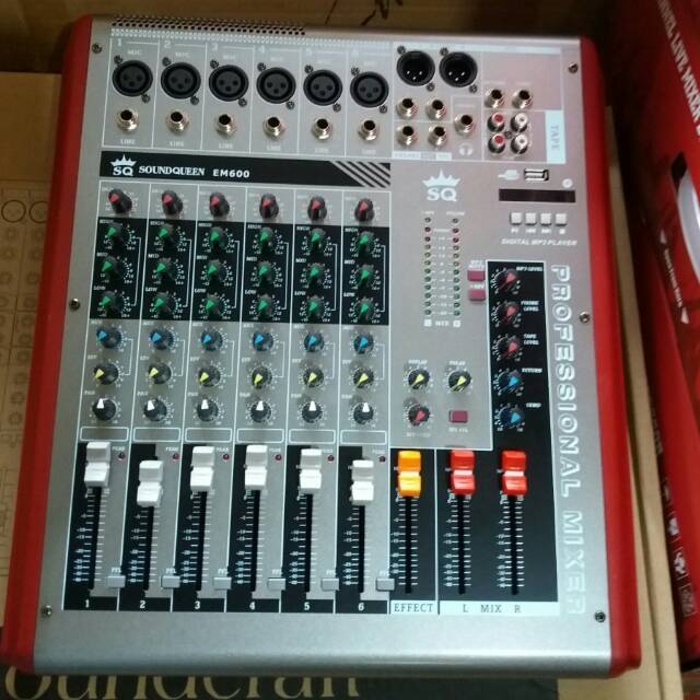 Mixer audio 6 channel EM600 soundqueen bergaransi