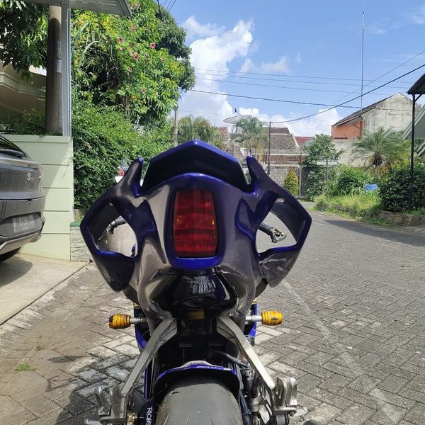 BODI BELAKANG R15 V3 BODI BELAKANG R15 V3 BODY BELAKANG R15 V3 MODEL R1 BODY BELAKANG R15 VVA