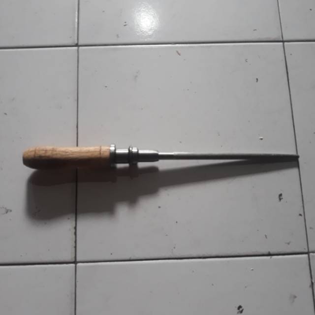 KRISTAL PENGASAH PISAU 37cm / KRISTAL ASAHAN KASAR