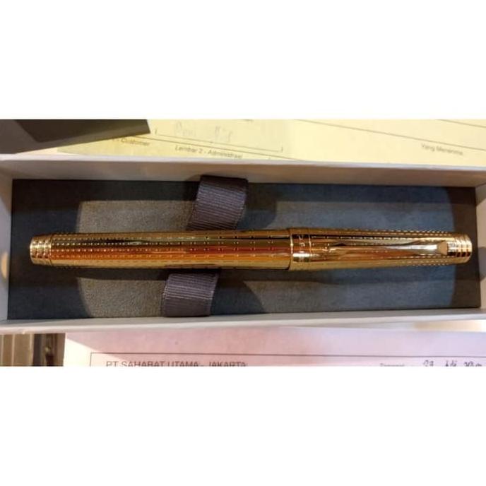 

Pen Parker Sonnet Cascade Gold Fountain Murah