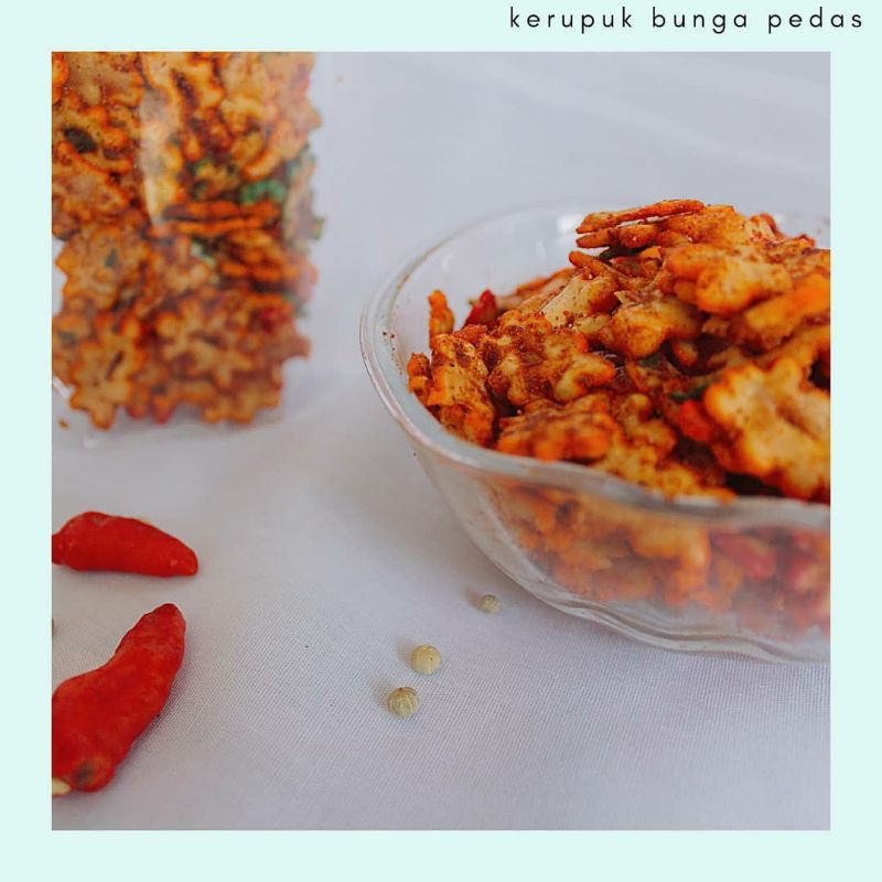 

Kerupuk Seblak / cemilan / cemilan pedas