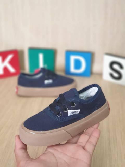 SEPATU VANS ANAK LAKI LAKI DAN SEPATU ANAK PEREMPUAN AUTHENTICK SOL KARET GUM PREMIUM