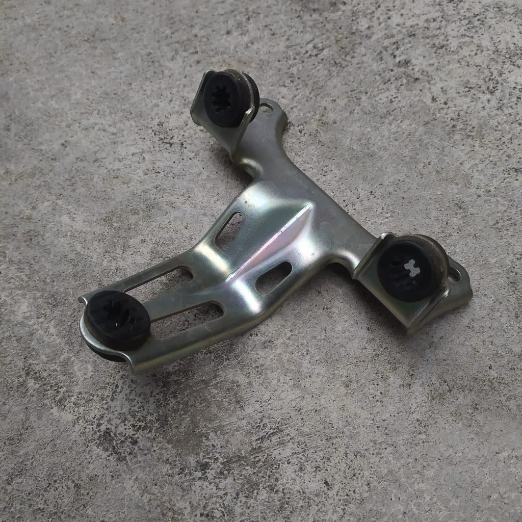 Breket dudukan stoplamp lampu belakang Honda CBR 150 R old original copotan honda