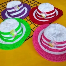 TOPI PANTAI RAJUT ANAK PEREMPUAN UMUR 1-3 TAHUN