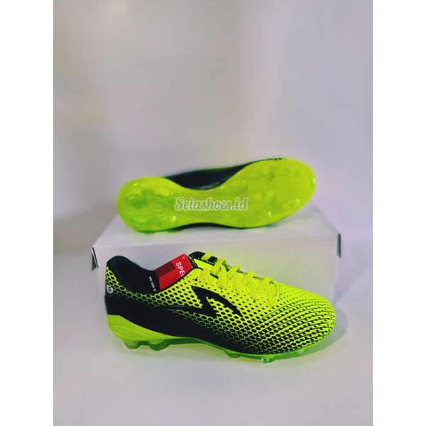 Sepatu Bola Lightspeed Omega SPECS Hijau