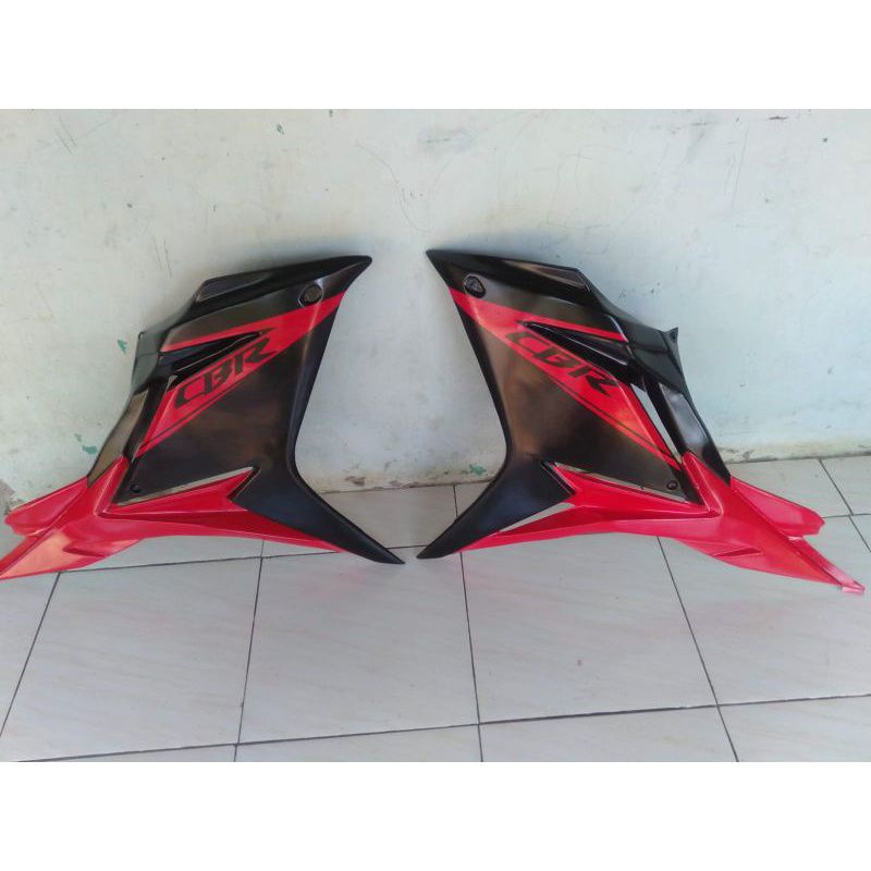 sayap fairing CBR 150r facelift k45g sepasang kiri kanan