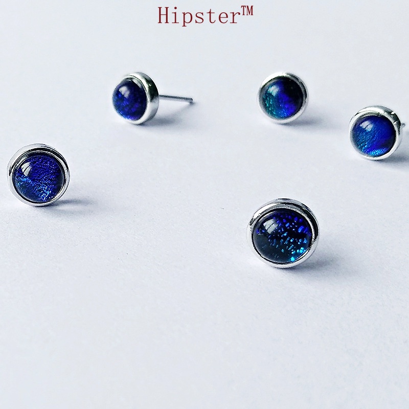 Best-Selling New Type round White Gold Sapphire Stud Earrings