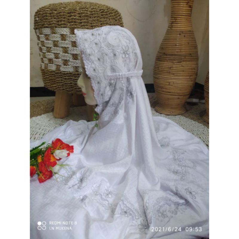 MUKENA SEMSUT SEMI SUTRA TERUSAN MUKENA DEWASA MUKENA BORDIR PUTIH