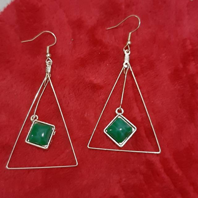 Anting hijab/non hijab permata hijau
