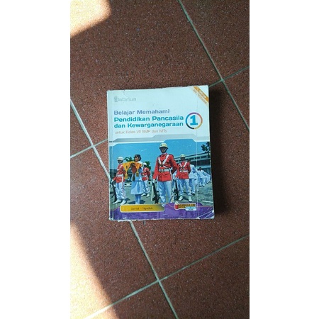 PPKN KELAS 7 SMP (PLATINUM)