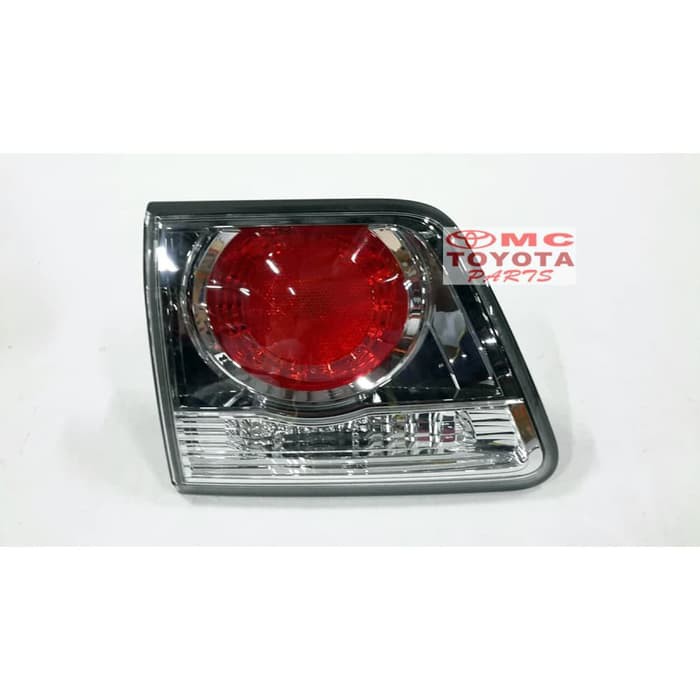 Lampu Mundur Reflektor Bagasi Belakang Kiri New Fortuner 81590-0K030