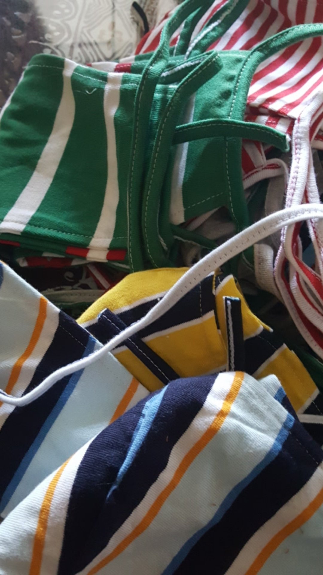 Masker Kain Katun 2ply Tali Motif Salur Non Medis