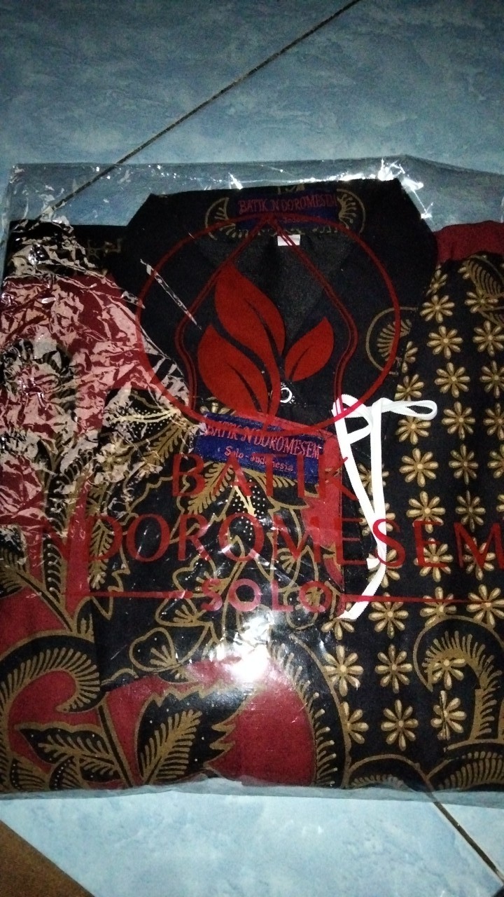Kemeja Batik Pria Lengan Panjang Ao2 Katun Halus Sragenan