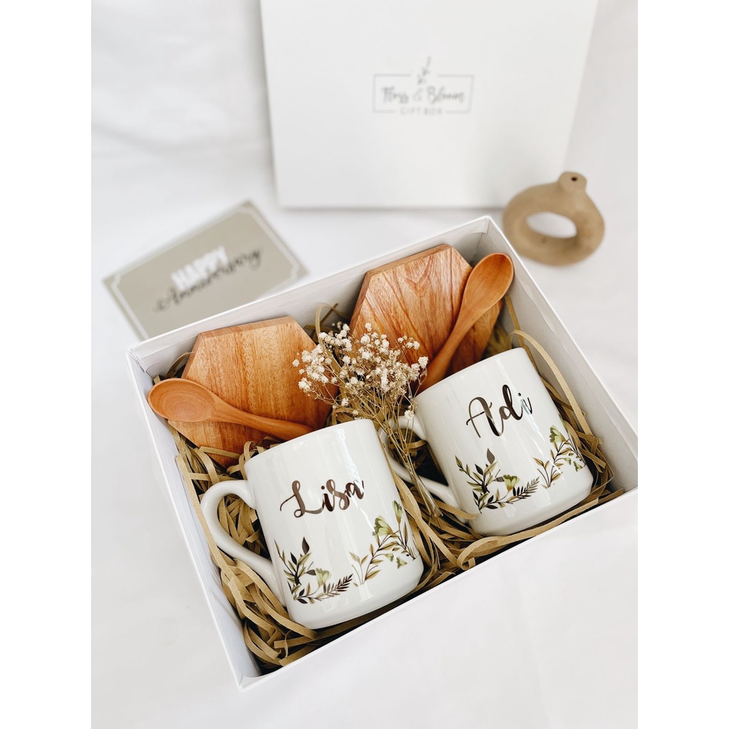 NEW Gift Box Garden(2 Mug, 2 tatakan, 2 sendok kayu)/mug couple/kado wedding/kano nikah/mug custom