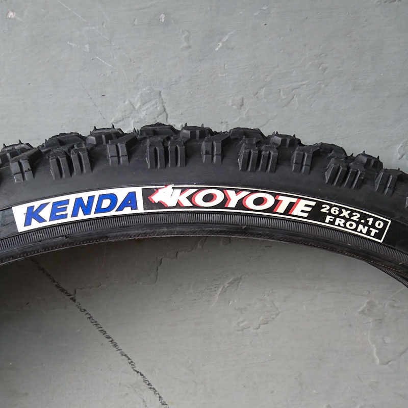 Ban Luar Kenda Koyote Front 26 x 2.10 ETRTO 54-559 Sepeda MTB