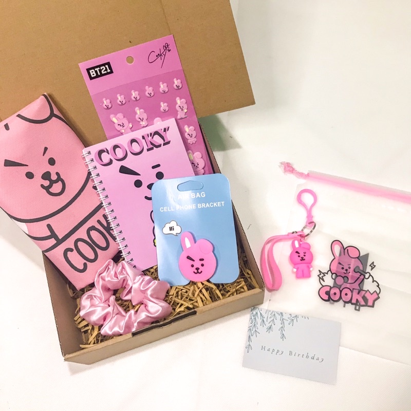 [COOKY] GIFT BOX BT21 | HAMPERS KADO ULANG TAHUN BALENTINE NATAL ARMY EDISI TOTEBAG TUMBLR CELENGAN KADO CEWEK GRADUATION KADO WISUDA KADO PACAR KADO ANAK