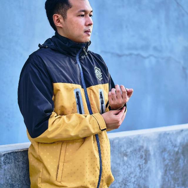 HOT PROMO JAKET GUNUNG BIG SIZE HIKING TRAVELLING TOURING RUNNING MANDALA IRCO OFFICIAL UNISEX ORI