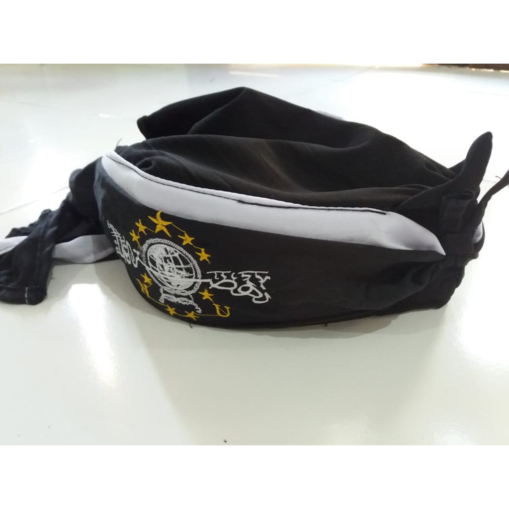 ikat kepala sunda hitam