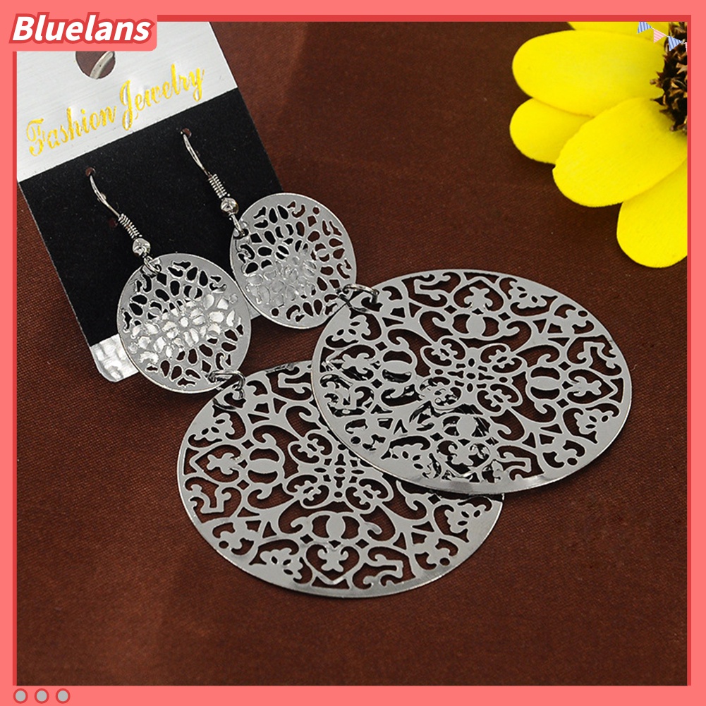 Anting Kait Panjang Bentuk Bulat Motif Ukir Bunga Hollow Gaya Vintage Untuk Wanita