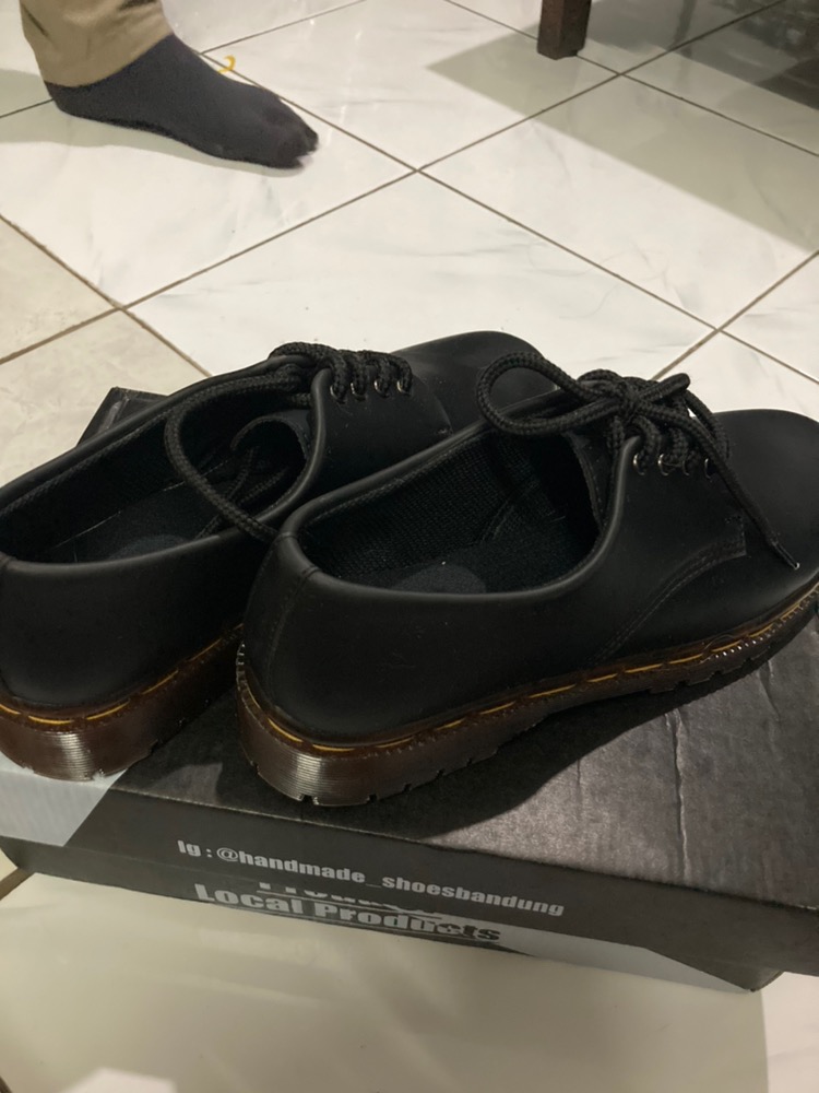 Sepatu Wanita Formal Casual 4 Hole