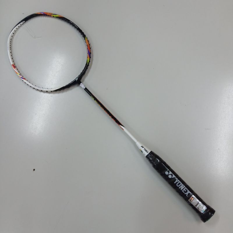 raket racket reket badminton bulutangkis Yonex astrox 5 FX original ori asli