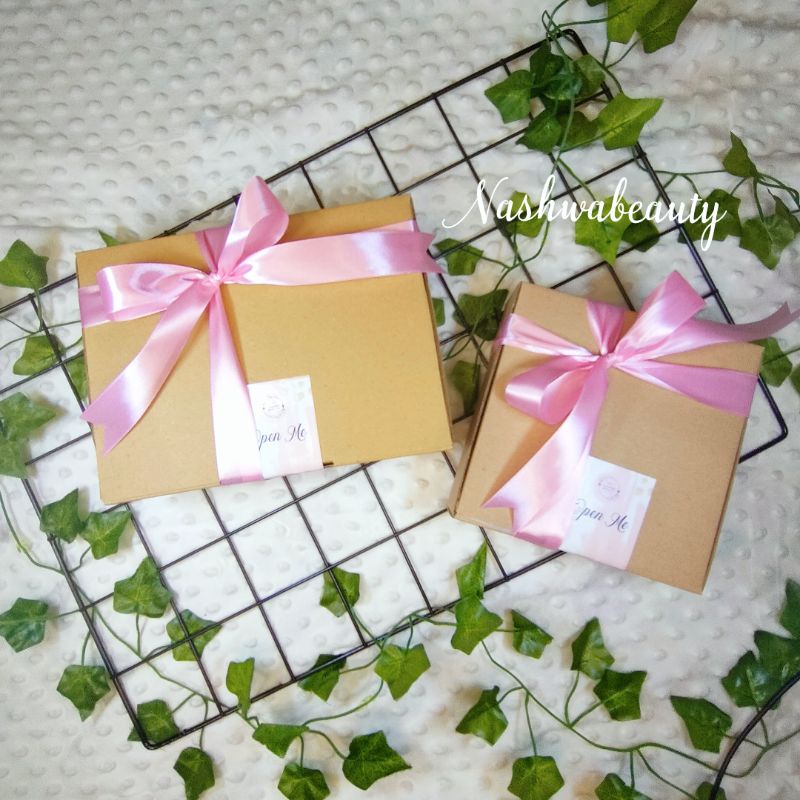 

Box Hampers /Kotak Kado /Box Untuk Kado
