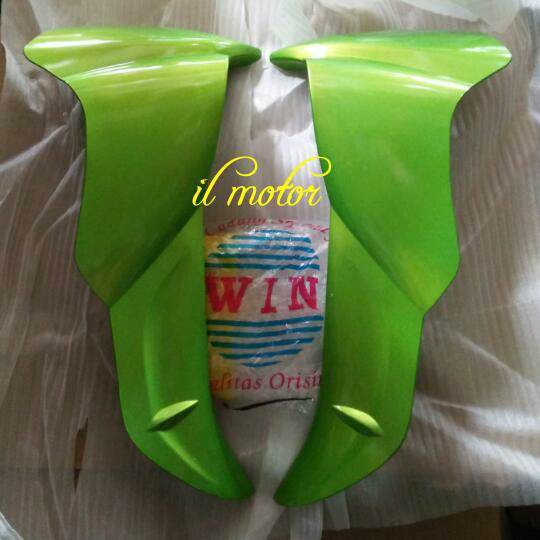 sayap luar jupiter z burhan hijau