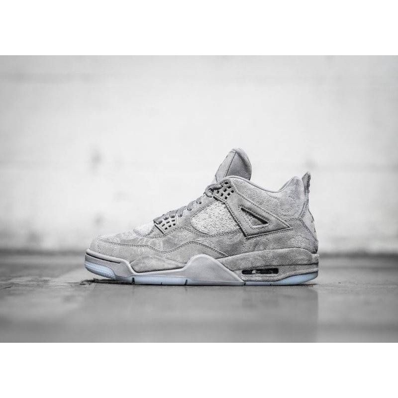 nike aj4 kaws