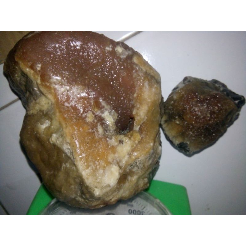 bongkahan batu mani gajah