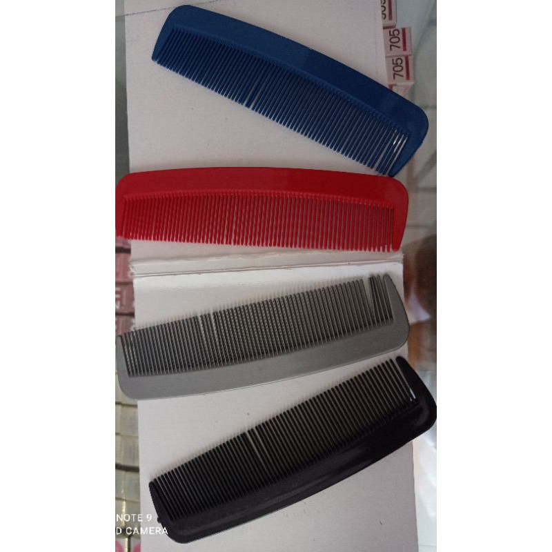 (fan) sisir kecil / sisir saku / sisir cowok